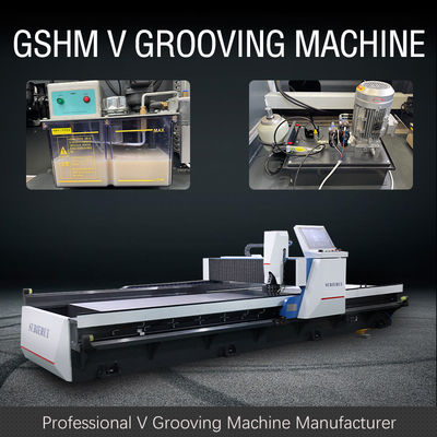 A máquina 1560 de sulco do CNC V para suportes da exposição cobre o sulco da indústria do ornamento da máquina